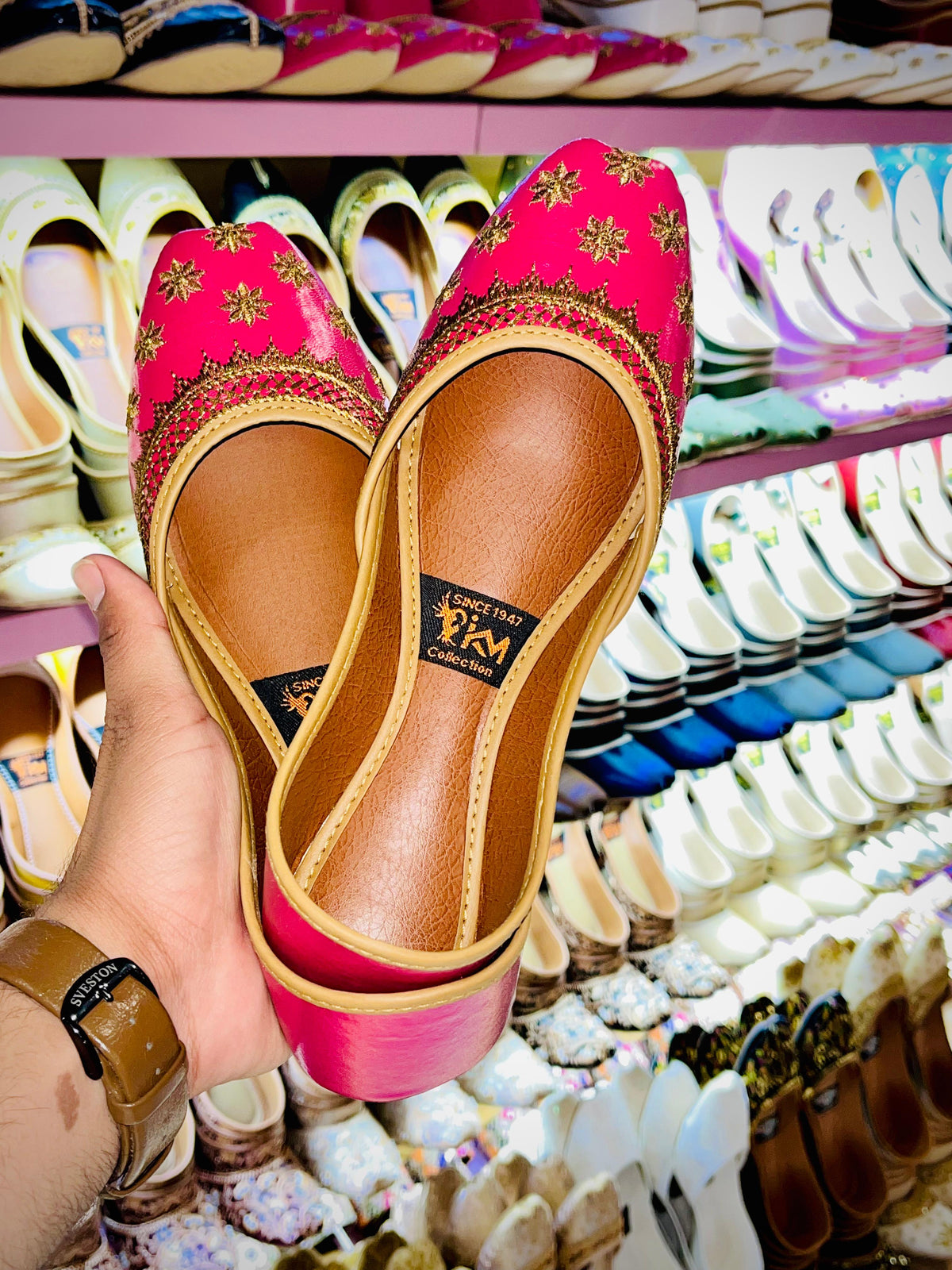 Simple Star Work Khussa – Subtle Sparkle with Traditional Touch Walk Inn